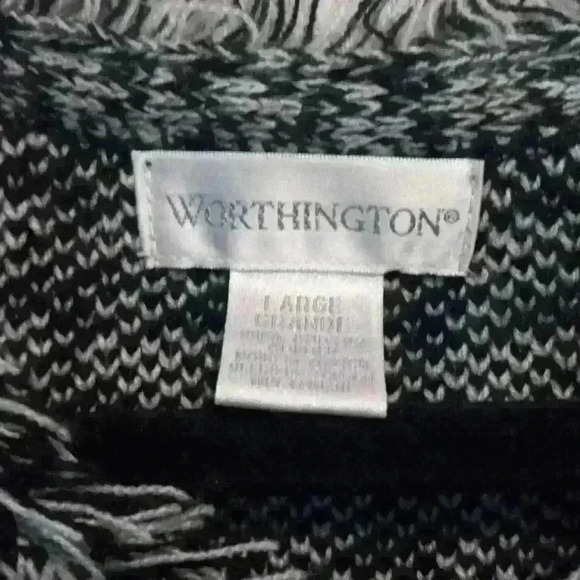 Worthington L, black & white acrylic sweater houndstooth heavy knit granny core - Picture 2 of 11